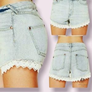 Free People Distressed Lacey Denim Cutoff Shorts Size 26